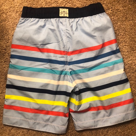 Gap boys swimming trunks. - Picture 2 of 2